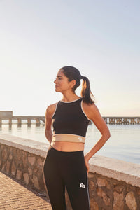 Top Isis Black